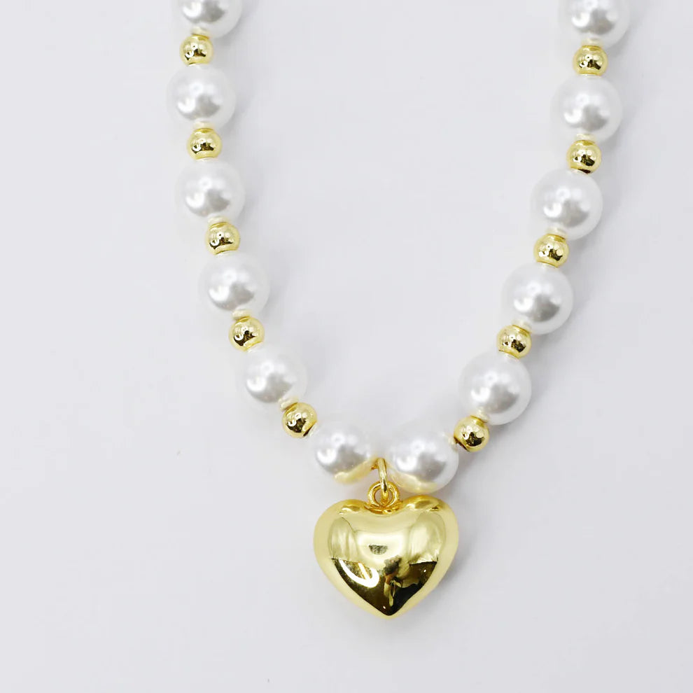 Heart Pearl Necklace