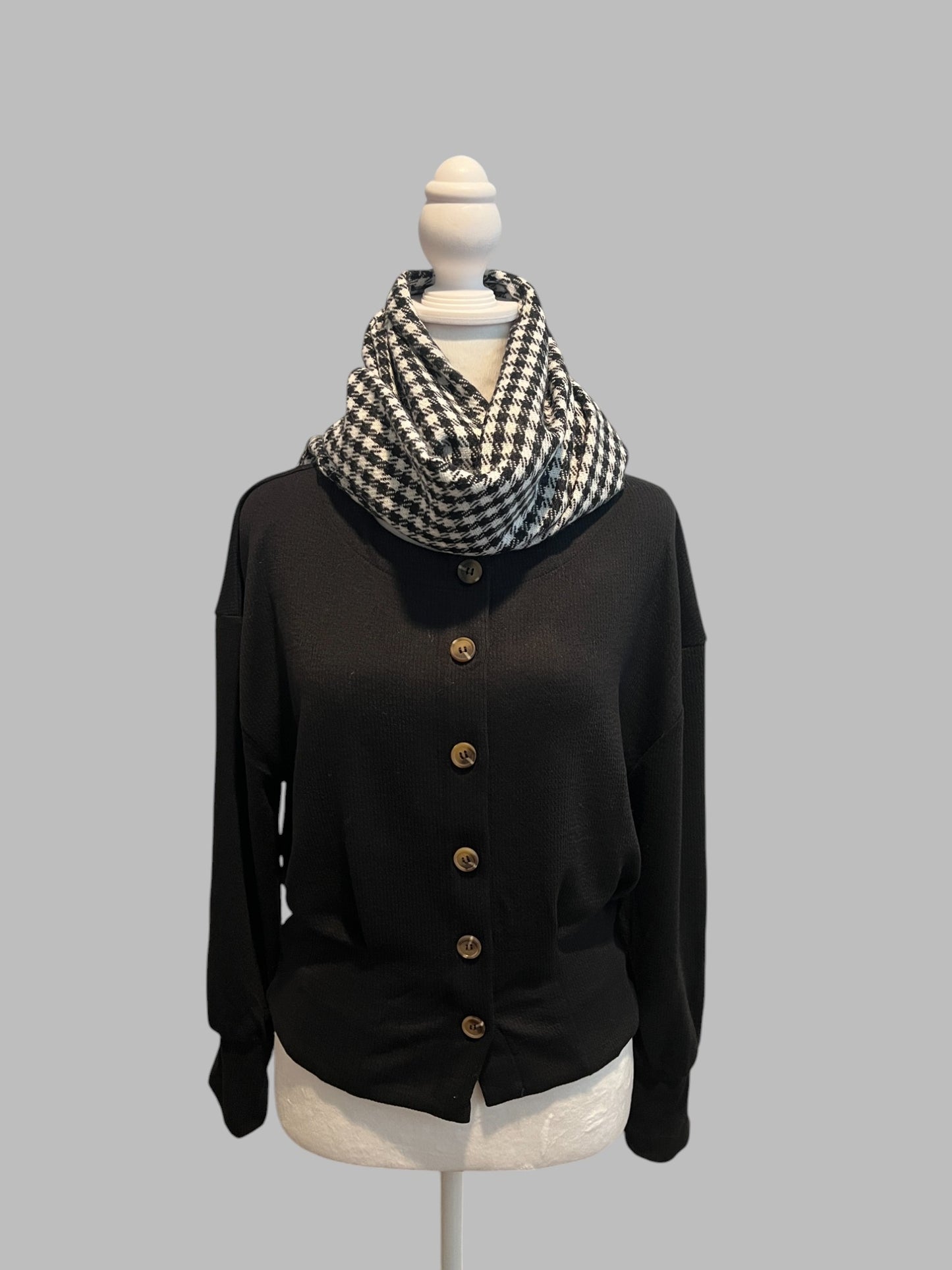 Button Detail Long Sleeves Knit Cardigan