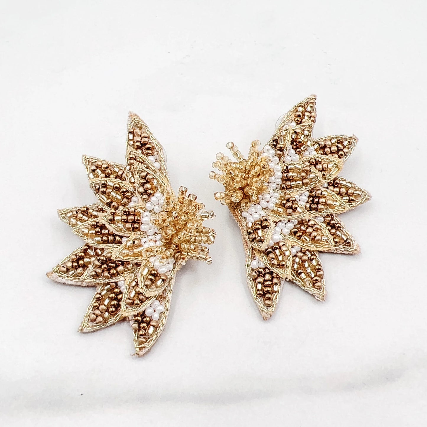 Flor de Oro Earrings